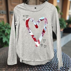 * FAVORITE TEE Sequin Heart Graphics Valentines Size Large 10-12